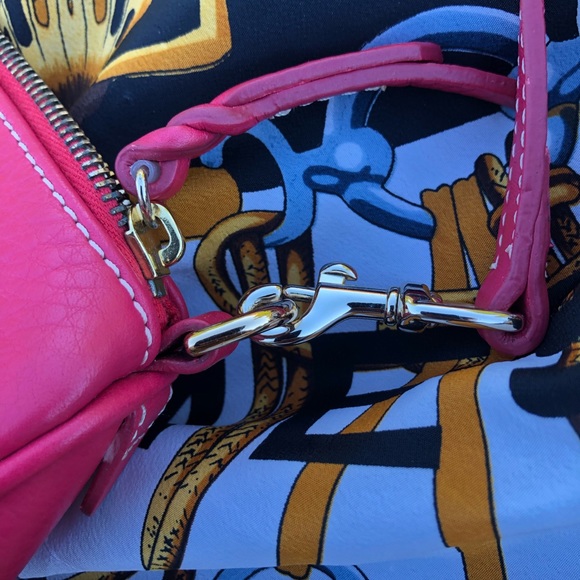 Y2K Pink Dooney Bourke shoulder bag - Picture 3 of 6